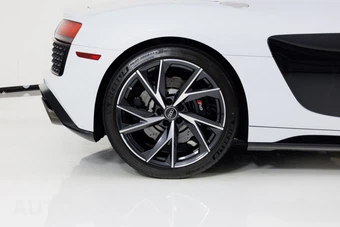 2022 Audi R8 Spyder V10 Convertible - miniatura 13