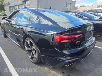 2022 Audi RS 5 Sportback Hatchback - miniatura 2