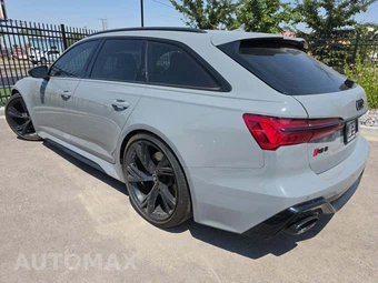 2022 Audi RS 6 Avant - miniatura 2