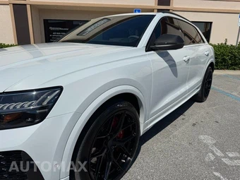 2022 Audi RS Q8 - miniatura 14