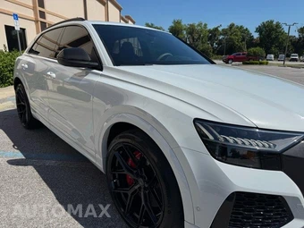2022 Audi RS Q8 - miniatura 15