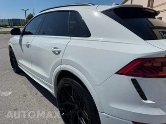 2022 Audi RS Q8 - miniatura 17