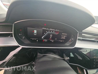 2022 Audi S8 - miniatura 12