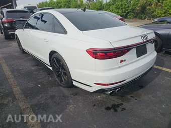 2022 Audi S8 - miniatura 6