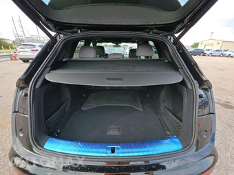 2022 Audi SQ5 Premium Plus – miniatura 16