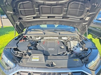 2022 Audi SQ5 Prestige – miniatura 12