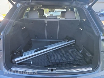 2022 Audi SQ5 Prestige – miniatura 13