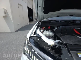 2022 Audi SQ7 Prestige - miniatura 25