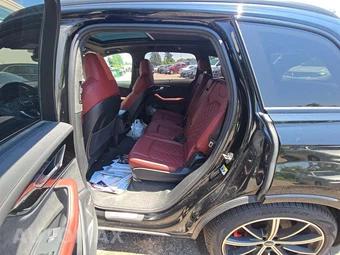 2022 Audi SQ7 Prestige – miniatura 10