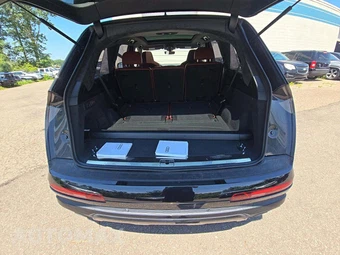 2022 Audi SQ7 Prestige – miniatura 11