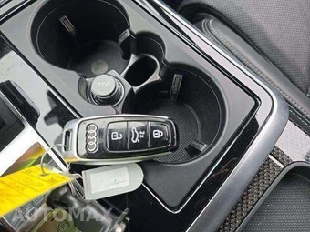 2022 Audi SQ8 Prestige – miniatura 8