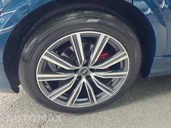 2022 Audi SQ8 Prestige - miniatura 10