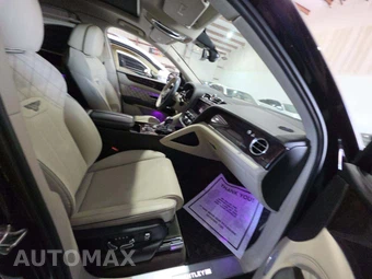 2022 Bentley Bentayga First Edition V8 - miniatura 18