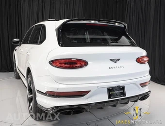 2022 Bentley Bentayga S V8 - miniatura 8
