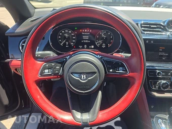 2022 Bentley Bentayga S V8 - miniatura 10