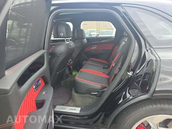 2022 Bentley Bentayga V8 - miniatura 13