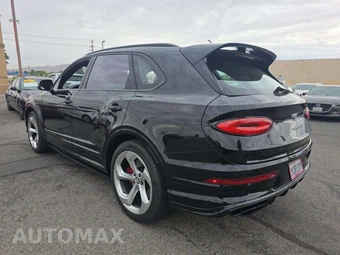 2022 Bentley Bentayga V8 - miniatura 2