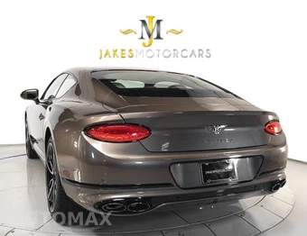 2022 Bentley Continental GT V8 - miniatura 8