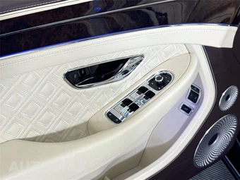 2022 Bentley Continental GT V8 - miniatura 13