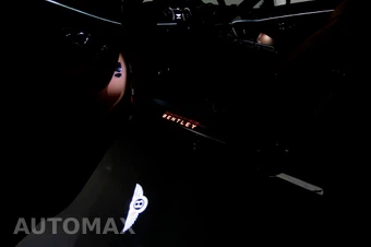 2022 Bentley Continental GT V8 - miniatura 37