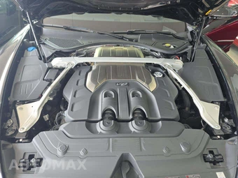 2022 Bentley Continental GTC V8 - miniatura 22