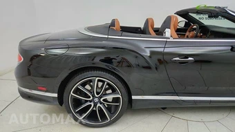 2022 Bentley Continental GTC V8 - miniatura 7