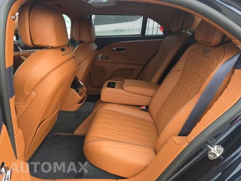 2022 Bentley Flying Spur V8 - miniatura 13