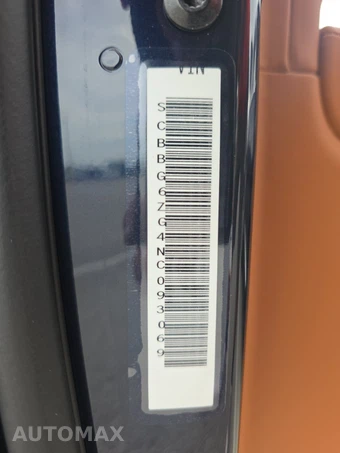 2022 Bentley Flying Spur V8 - miniatura 14