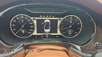 2022 Bentley Flying Spur V8 - miniatura 35