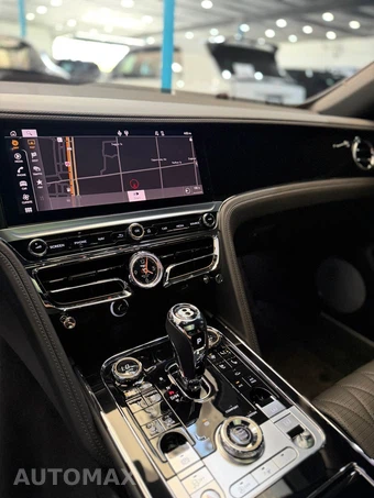 2022 Bentley Flying Spur V8 - miniatura 12