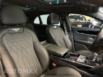 2022 Bentley Flying Spur V8 - miniatura 17