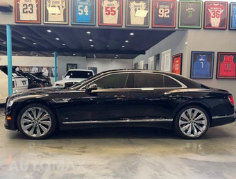 2022 Bentley Flying Spur V8 - miniatura 9