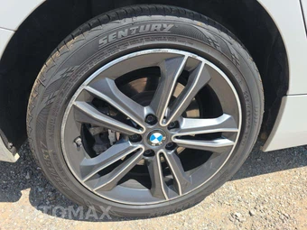 2022 BMW 2 Series Gran Coupe 228i xDrive Sedan - miniatura 21