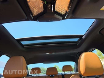 2022 BMW 3 Series Sedan 330e - miniatura 11