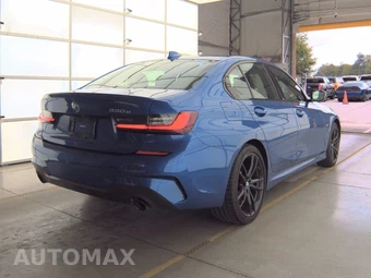 2022 BMW 3 Series Sedan 330e M SPORT LINE - miniatura 4