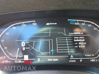 2022 BMW 3 Series Sedan 330e xDrive - miniatura 12