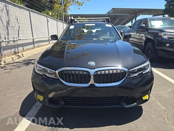 2022 BMW 3 Series Sedan 330e xDrive - miniatura 2