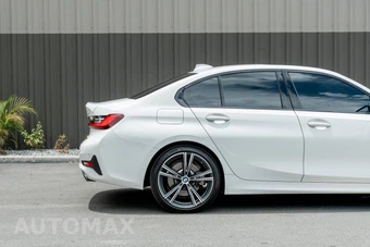 2022 BMW 3 Series Sedan 330i - miniatura 3