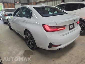 2022 BMW 3 Series Sedan 330i - miniatura 6