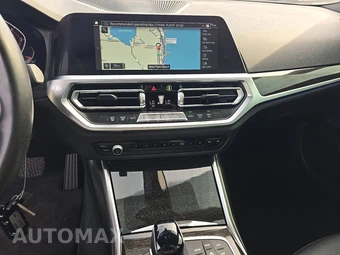 2022 BMW 3 Series Sedan 330i - miniatura 11