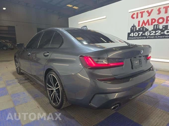 2022 BMW 3 Series Sedan 330i M SPORT LINE - miniatura 2