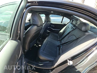 2022 BMW 3 Series Sedan 330i M SPORT LINE - miniatura 13