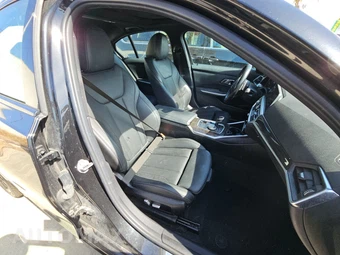 2022 BMW 3 Series Sedan 330i M SPORT LINE - miniatura 8