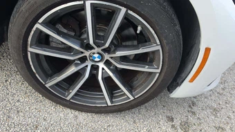 2022 BMW 3 Series Sedan 330i xDrive - miniatura 22