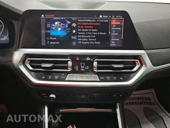 2022 BMW 3 Series Sedan 330i xDrive - miniatura 11