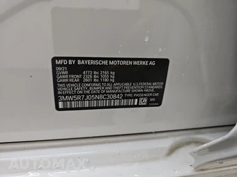 2022 BMW 3 Series Sedan 330i xDrive - miniatura 14