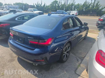 2022 BMW 3 Series Sedan 330i xDrive - miniatura 3
