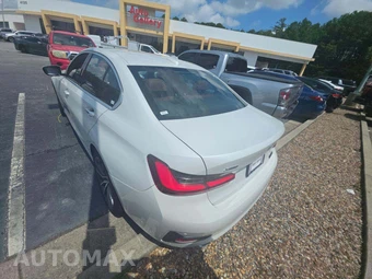 2022 BMW 3 Series Sedan 330i xDrive - miniatura 2