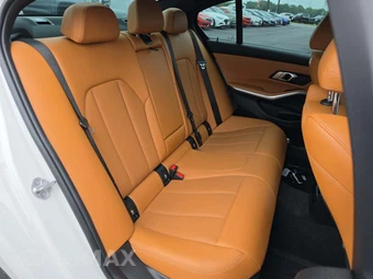 2022 BMW 3 Series Sedan 330i xDrive - miniatura 16
