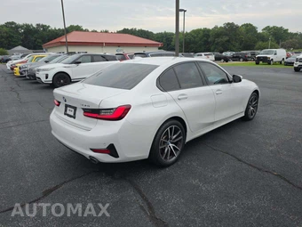 2022 BMW 3 Series Sedan 330i xDrive - miniatura 3